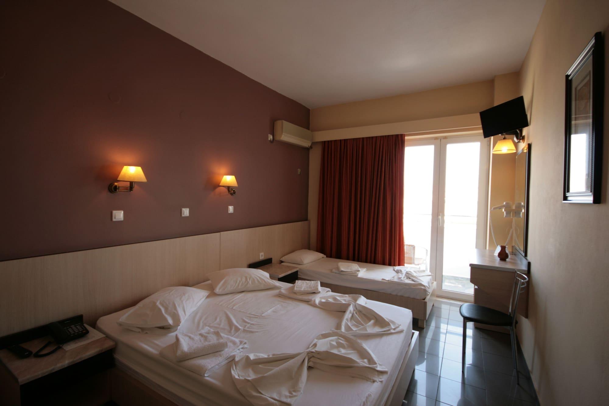 Dimitris Paritsa Hotel 2*